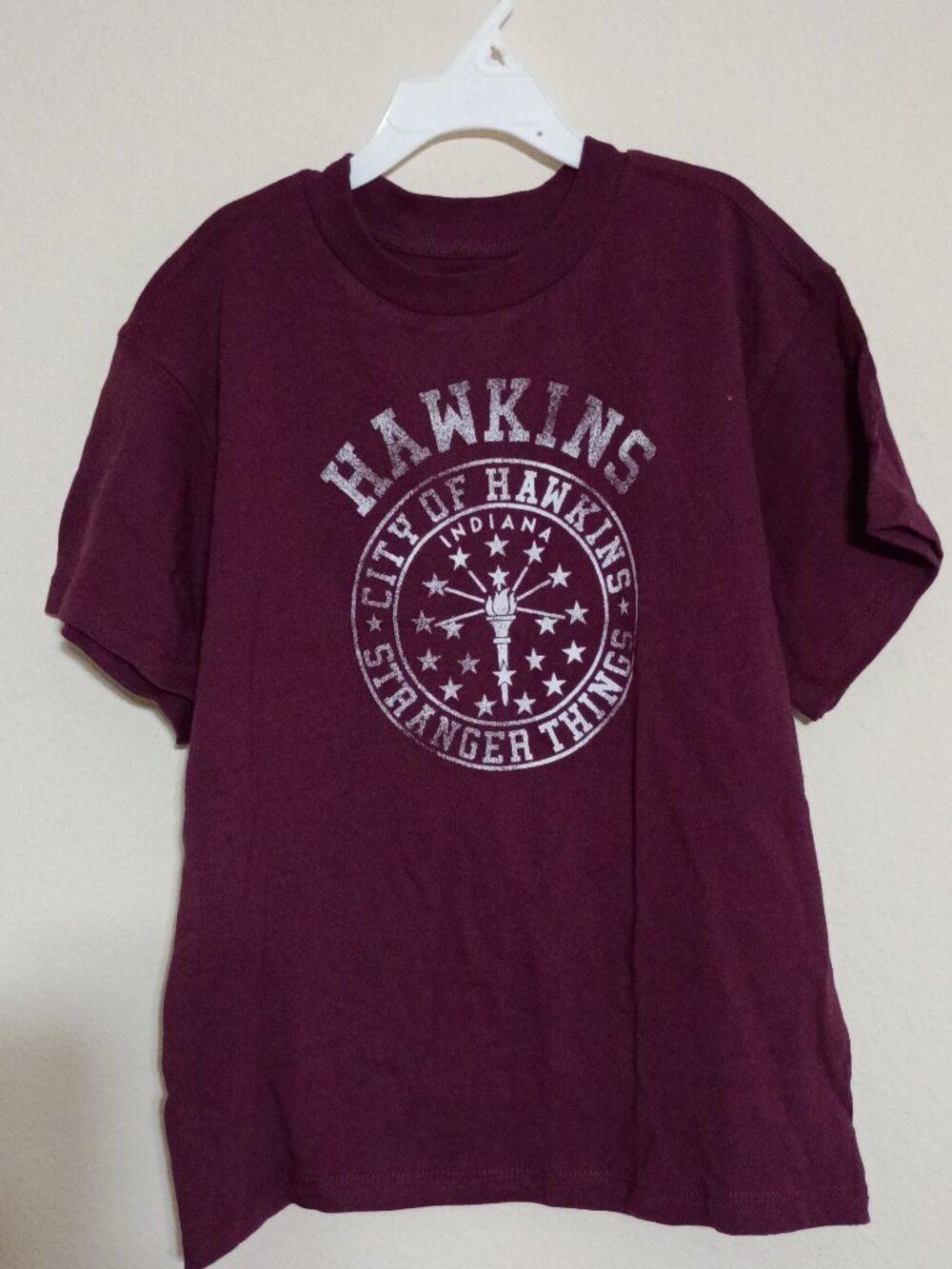NWT Kids Strangers Things T-shirt Size Small